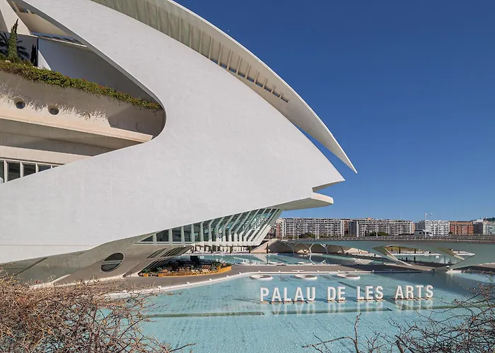 Lo - Loft - Modernos Y Acogedores Estudios Cerca A Artes Y Ciencias شقة