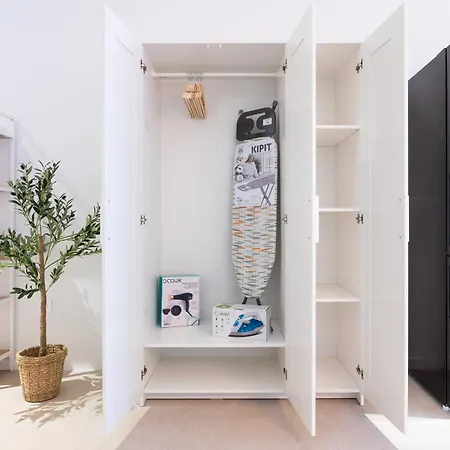 Lo - Loft - Modernos Y Acogedores Estudios Cerca A Artes Y Ciencias * Valencia